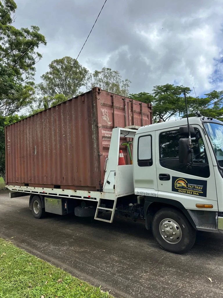 Caravan transport services in Coolum Beach