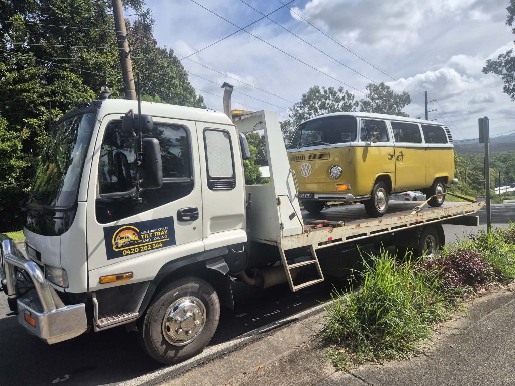 Emergency breakdown towing in Coes Creek