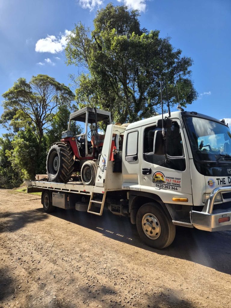 Machinery transport and heavy equipment towing in Sippy Downs, Sunshine Coast